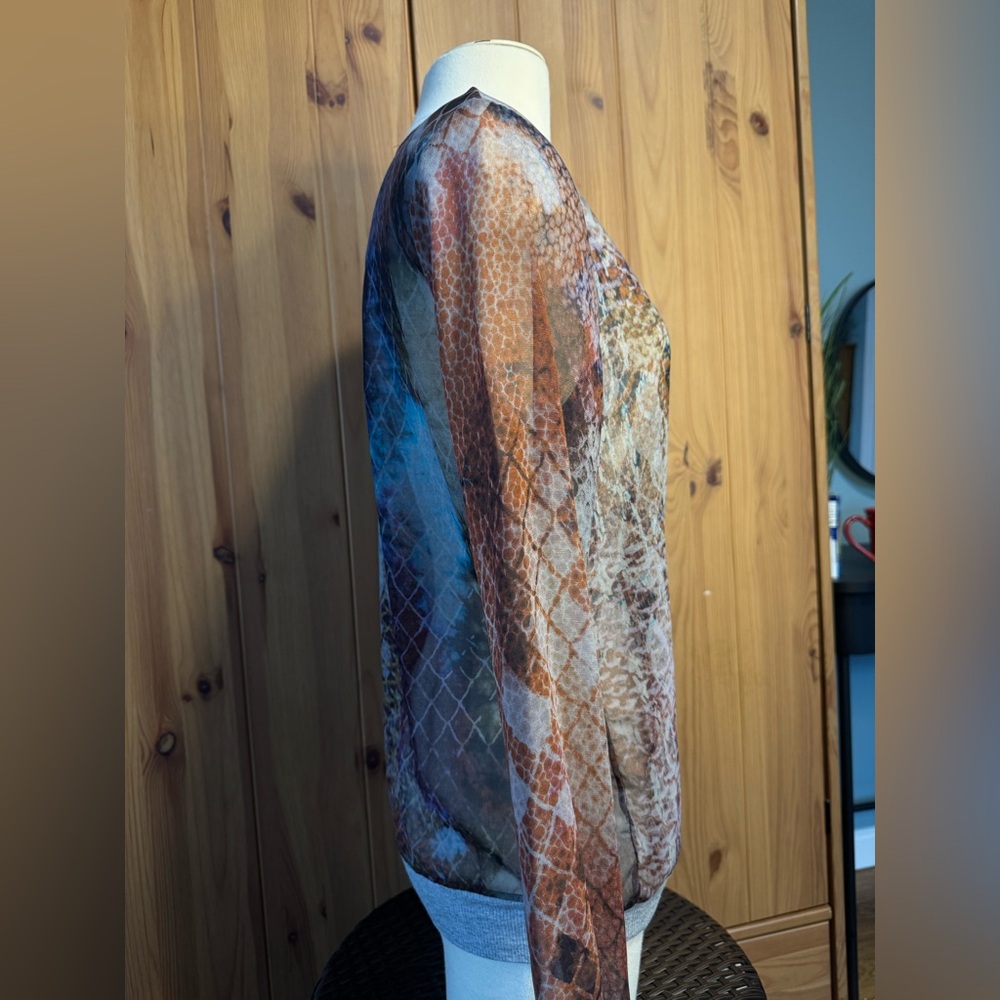 CALVIN RUCKER Mesh Textured Top - Picture 4 of 6